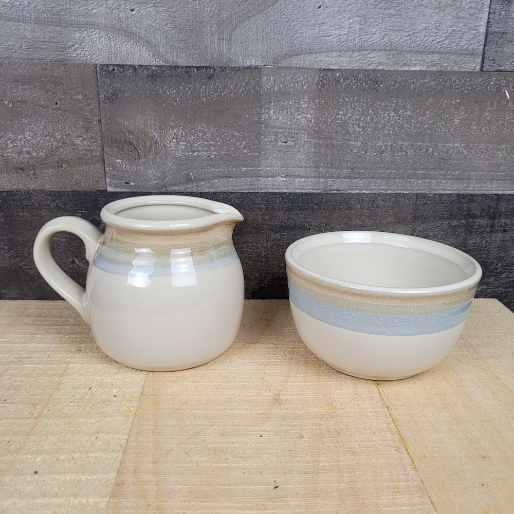 Noritake Stoneware Painted Desert Sugar and Creamery Set